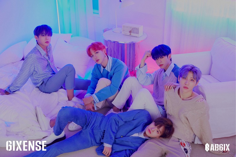 AB6IX_6ixense_group_concept_photo_3.jpg