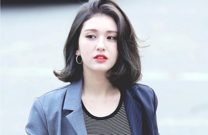 Jeon-Somi-11.jpg