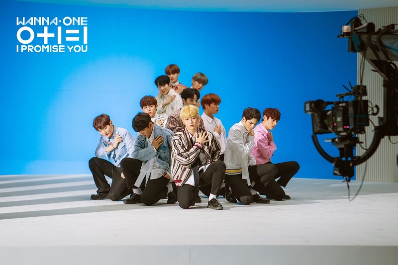 Wanna-One novcb 1.jpg