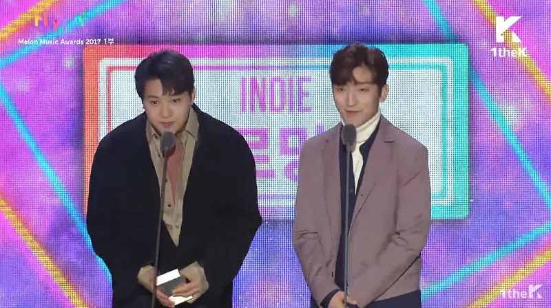 melomance5album 1.jpg