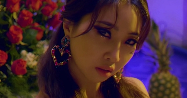 Minzy dice "TEAMO" ai suoi fan nel suo terzo singolo da solista!