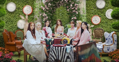 Nuova formazione: tornano le ELRIS con "Jackpot"!