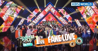 Prima vittoria per "Fake Love" dei BTS