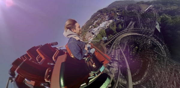 SM Entertainment ti porta sulle montagne russe insieme ai suoi idol con la realt&agrave; virtuale