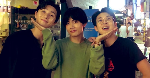 V dei BTS alla prima di "The Divine Fury"