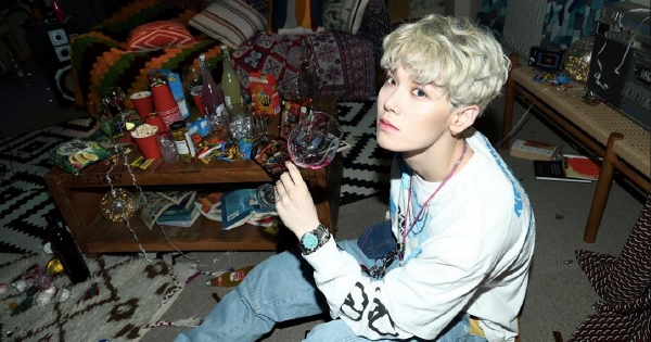 ZELO debutta solista con Questions