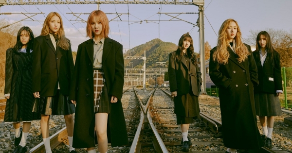 Tornano le GFRIEND con "Crossroads"!