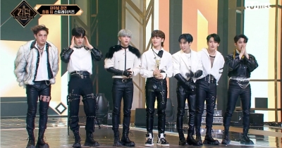 Gli STRAY KIDS trionfano nella finale di "Kingdom"