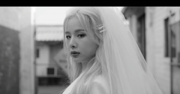 Le EXID spose letali nel video di "Me &amp; You"