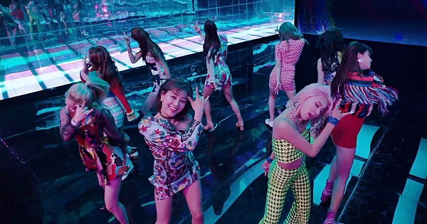 Il comeback delle TWICE ha conquistato tutti: "Fancy You" &egrave; il disco della svolta