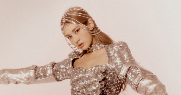 Somi firma con l'etichetta americana Interscope Records!