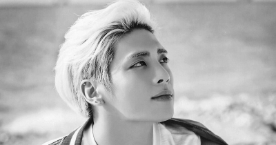 Ad un anno dalla sua scomparsa, il mondo del K-Pop ricorda Kim Jonghyun