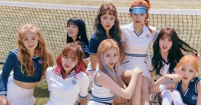 Le Weki Meki tornano a scuola nel video di "Picky Picky"