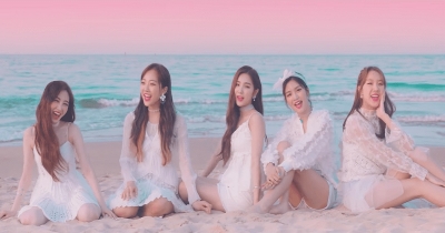 Le ELRIS cantano l'estate in "Summer Dream"