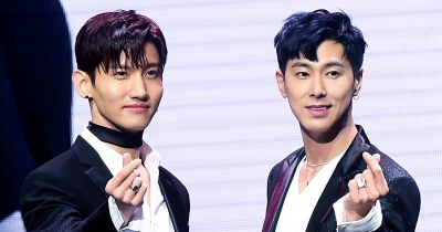I TVXQ annunciano il loro comeback celebrativo