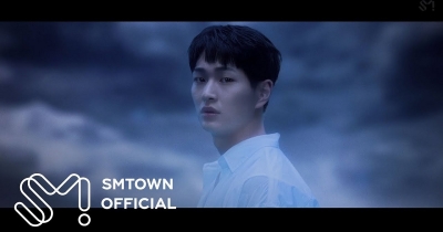 Onew debutta da solista con l'album "Voice"