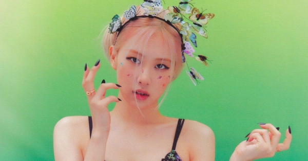Ros&eacute; delle BLACKPINK batte il record delle vendite di album pi&ugrave; alte della prima settimana per solista femminile in un giorno con &ldquo;R"