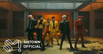 La battaglia EXO vs X-EXO nel nuovo MV di "Obsession"