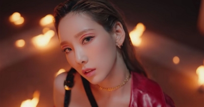 Taeyeon piange la scomparsa del padre. Rimandato il comeback.