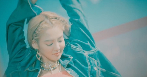 Il comeback di DJ HYO con "Punk Right Now"