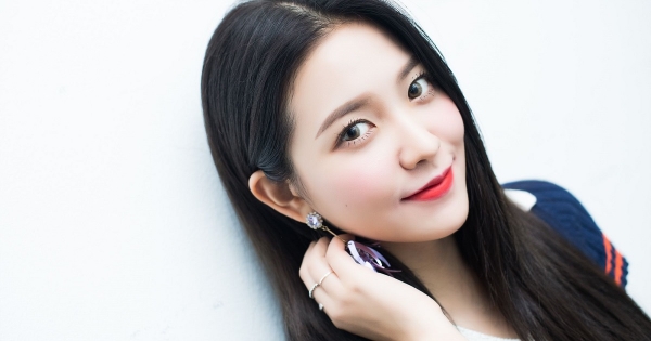 I pensieri di una neo-ventenne in "Dear Diary" di Yeri