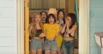 Le Red Velvet tornano con UMPAH UMPAH