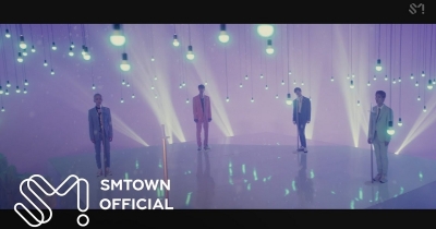 Gli SHINee completano la storia e ricordano Jonghyun