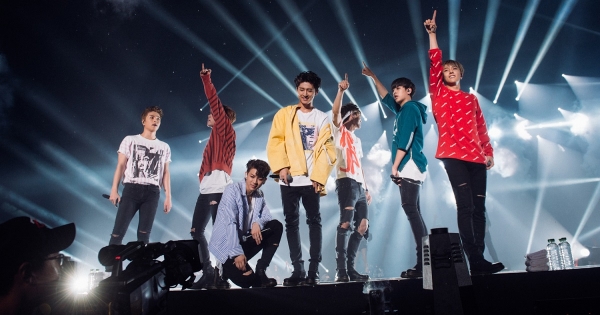 Gli Ikon festeggiano i 1000 giorni con i loro fan!