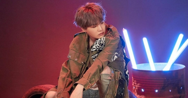 BTS: Suga protagonista del primo comeback trailer di "Map of the Soul: 7"